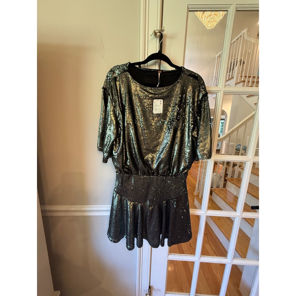 Free People Gold Sequin Mini Dress Short Sleeve Blouson Ruffle Skirt Size Medium